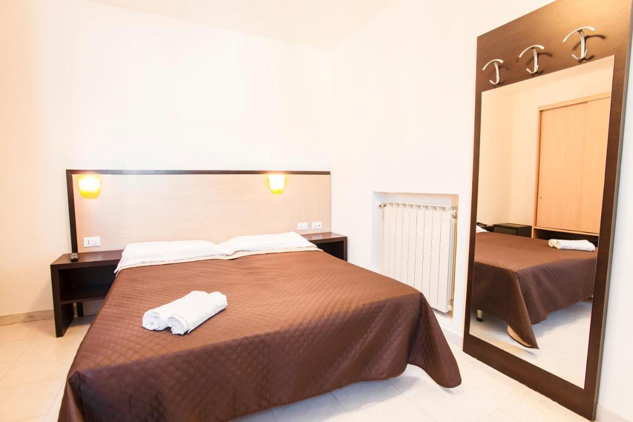 Hotel Rex فياريجيو المظهر الخارجي الصورة