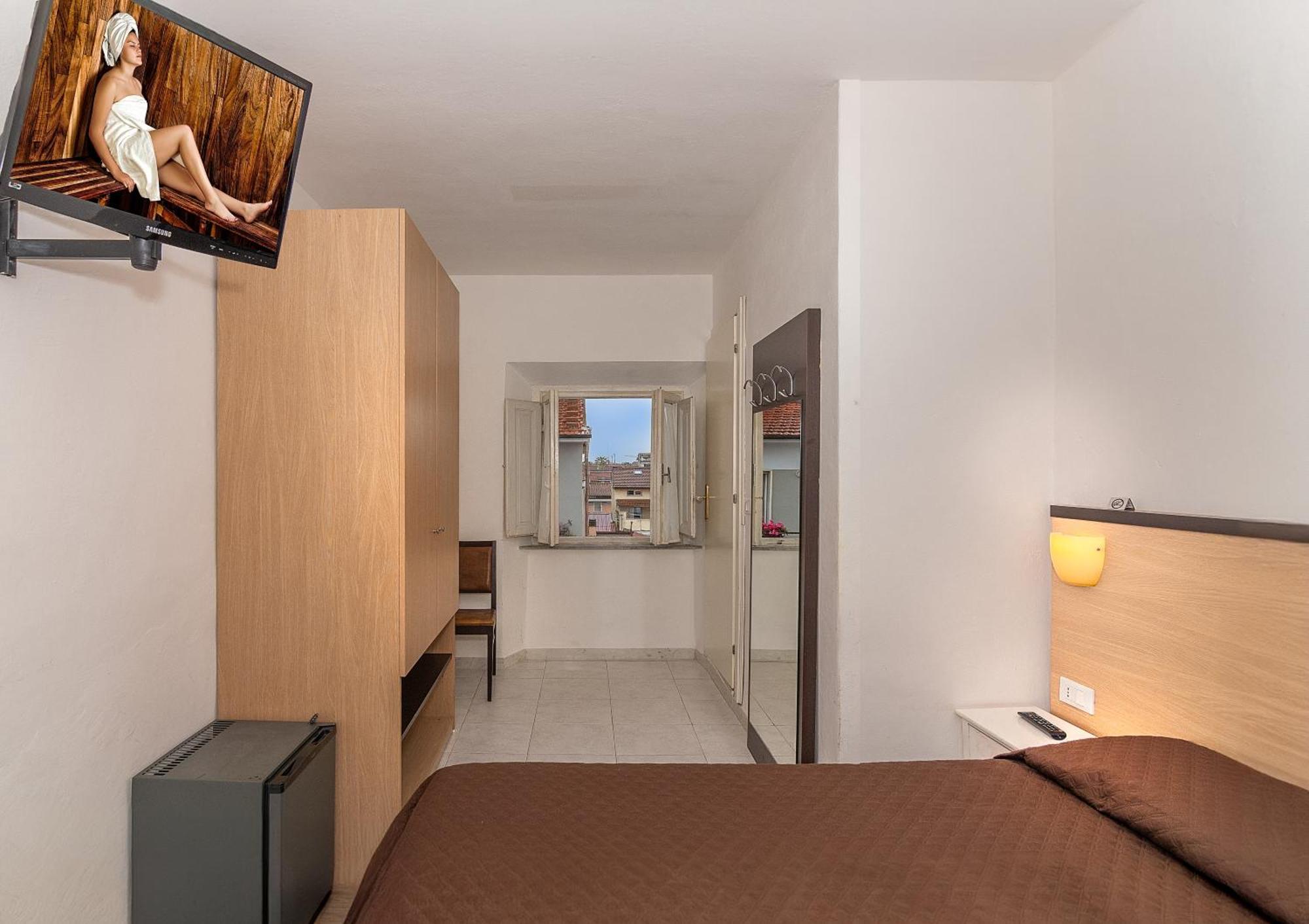 Hotel Rex فياريجيو الغرفة الصورة